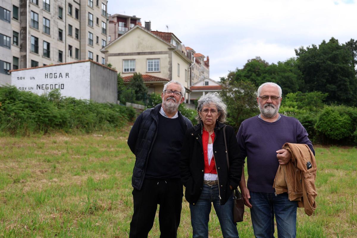 Pontevedra. Vecinos de San Mauro afectados por expropiaciones planteadas para la construcción de viviendas de protección oficial