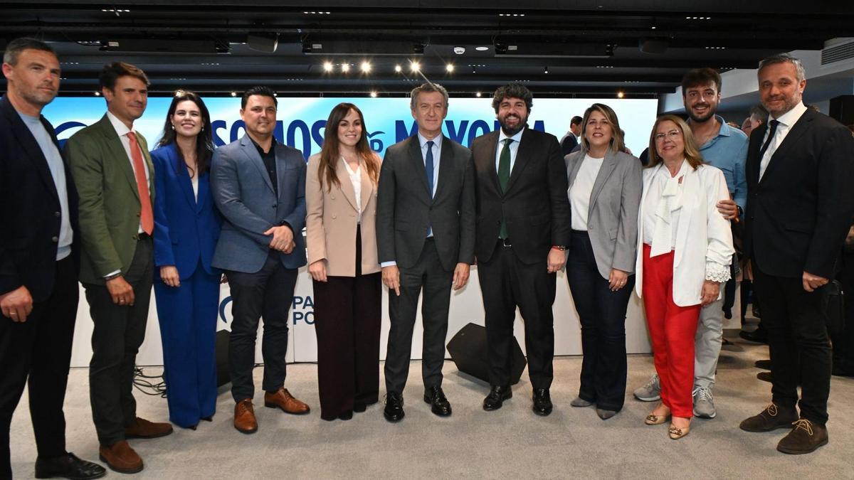 PP Murcia | Rebeca Pérez acude como alcaldesa a la Junta Directiva Nacional del PP, que guardó un minuto de silencio por Ballesta