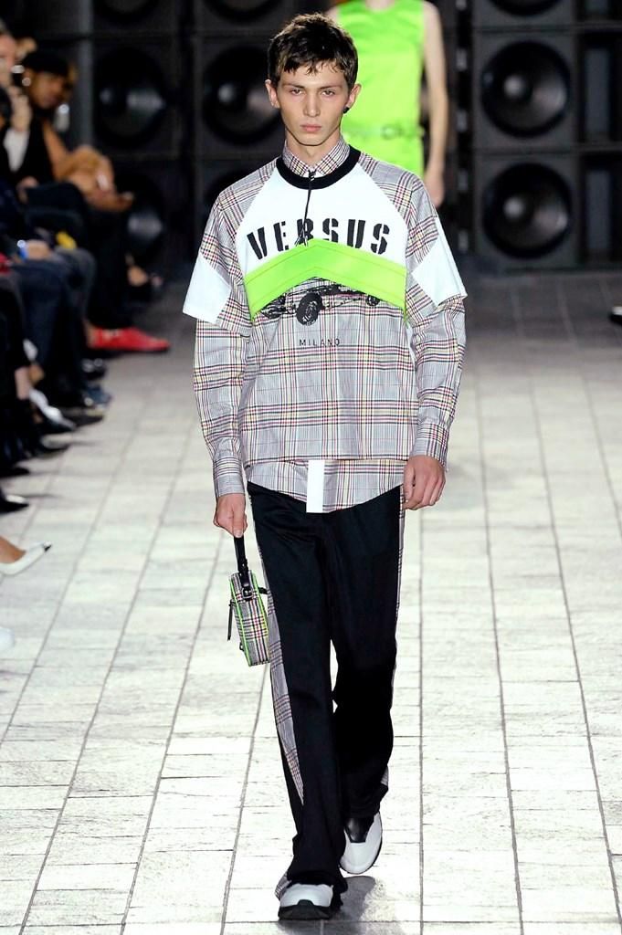Versus