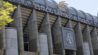 El Bernabéu acogerá la capilla ardiente de Amancio Amaro hasta este miércoles