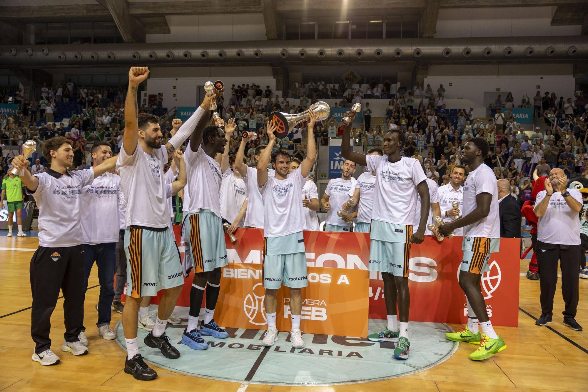 Así ha sido la fiesta del Palmer Basket Mallorca Palma tras ascender a Primera FEB