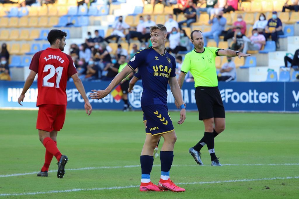 Todas las imágenes del UCAM Murcia - Sevilla Atlético