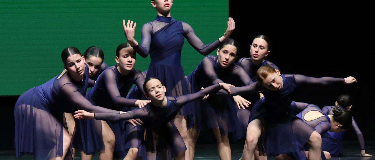 La danza toca el cielo en el Vigo Porté