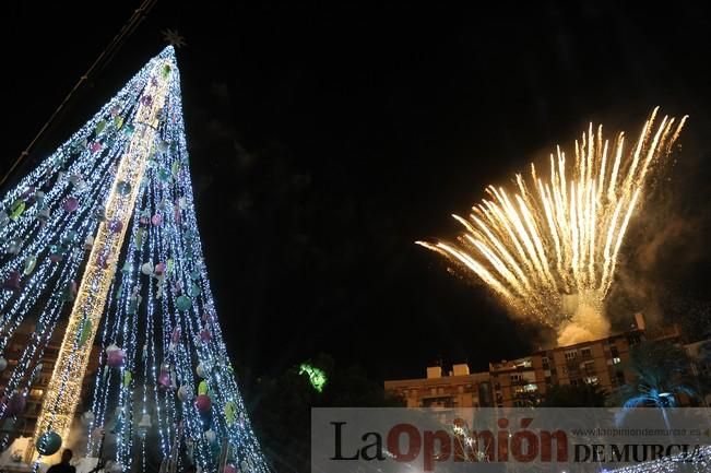 Encendido del Gran Árbol de Navidad de la Plaza Circular de Murcia
