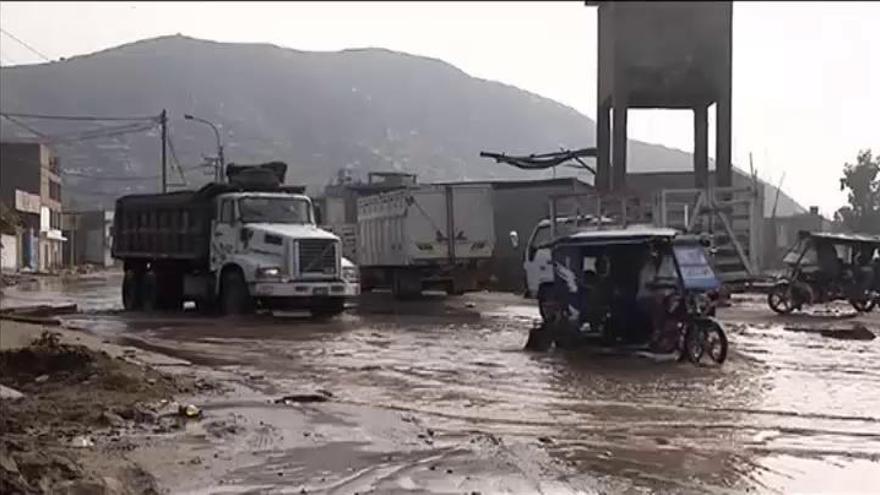 Al menos 75 muertos y 260 heridos tras las inundaciones en Perú