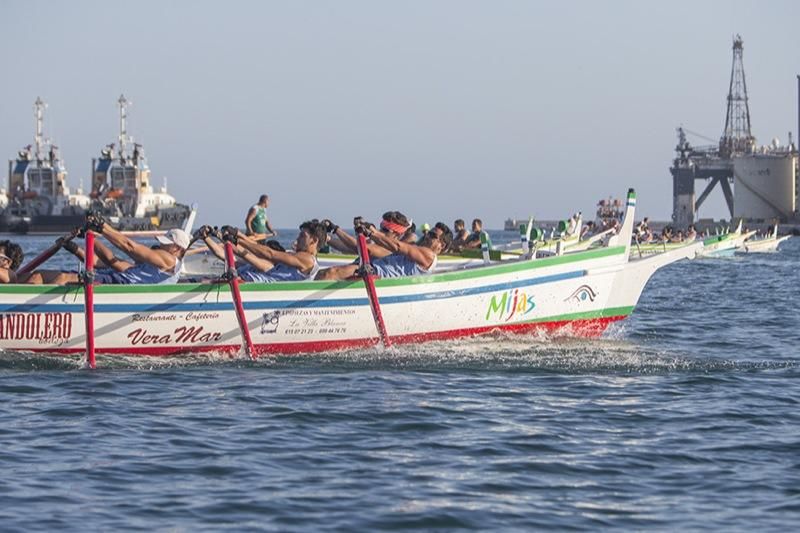 Regata de Jábegas en el Muelle Uno