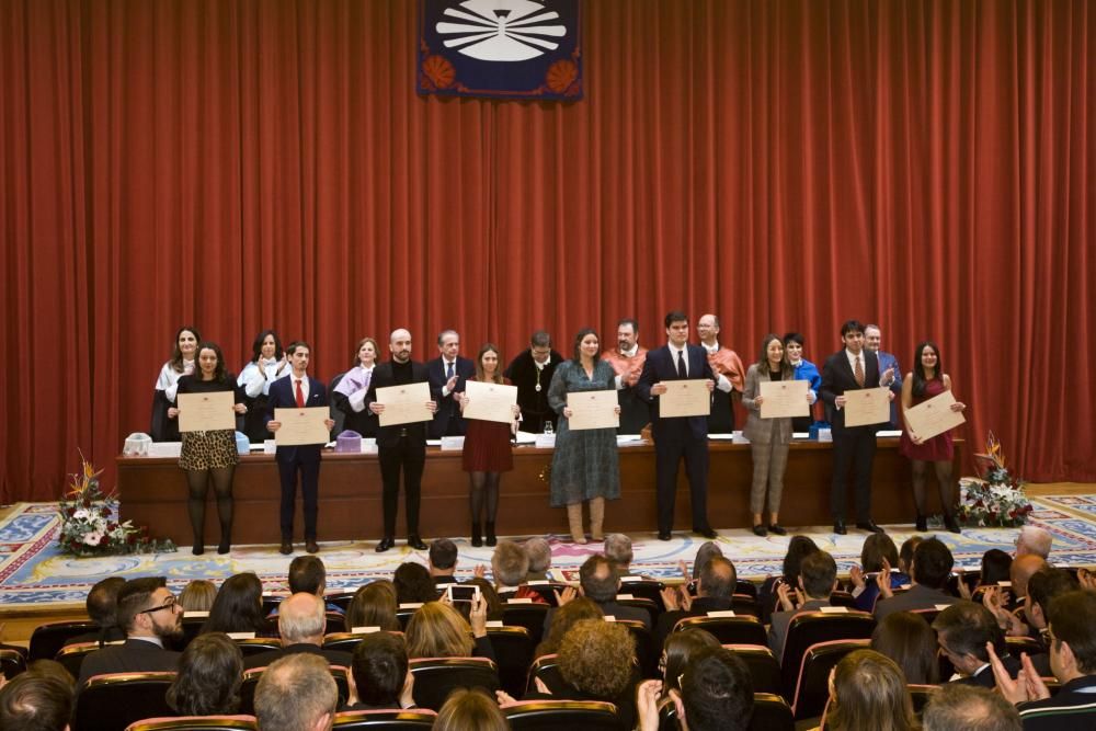 Entrega de los premios de excelencia académica en el rectorado