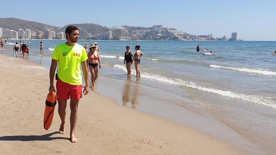 Cullera activa el servicio de socorrismo hasta el 30 de septiembre