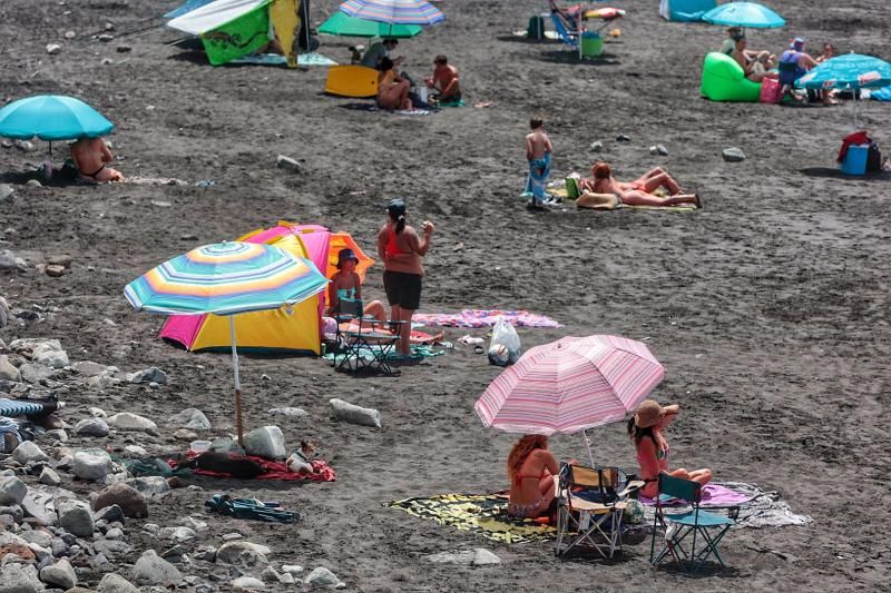 Playas en Santa Cruz de Tenerife en el día de la Virgen del Carmen