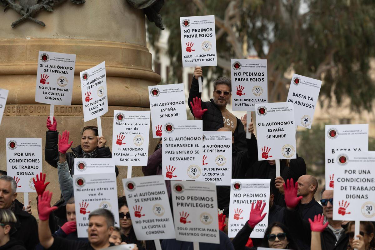 Movilización de trabajadores autónomos en Ibiza