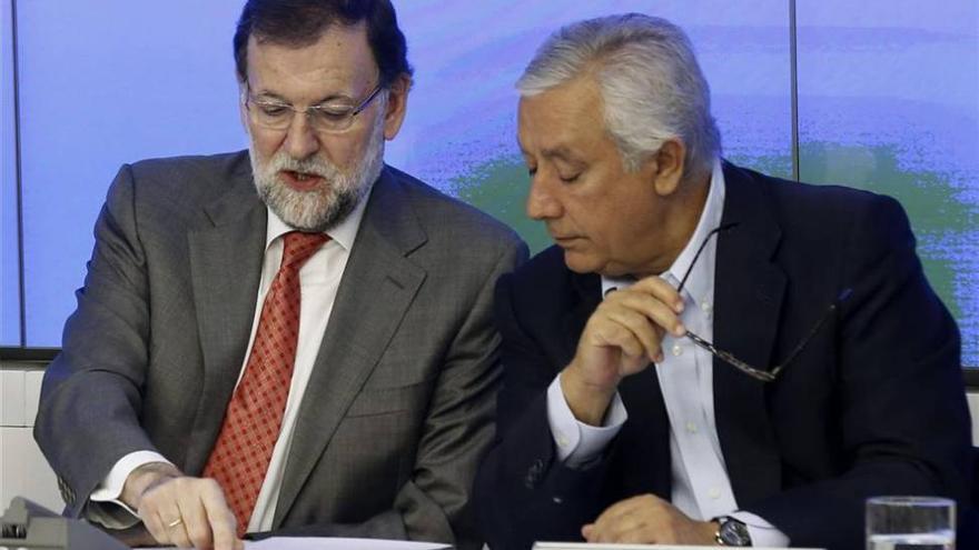 Rajoy admite desgaste pero asegura que el PP ganará en mayo