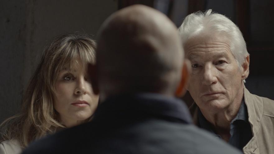 El actor Richard Gere y su mujer, la activista Alejandra Gere, en el corto documental 'Lo que nadie quiere ver'