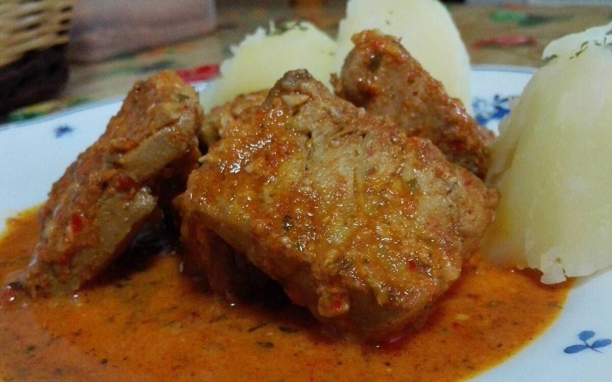 Atún en adobo.