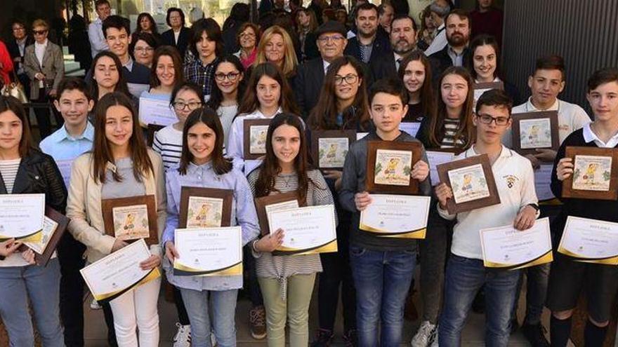 Vila-real premia a sus 21 mejores estudiantes