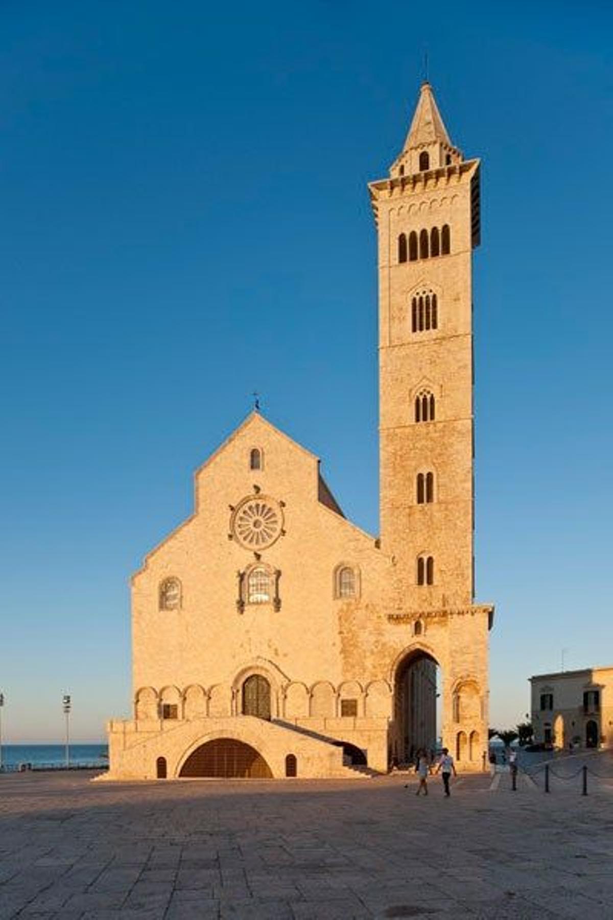 Catedral de Trani, de estilo normando y dedicada a San Nicola Pellgrino.