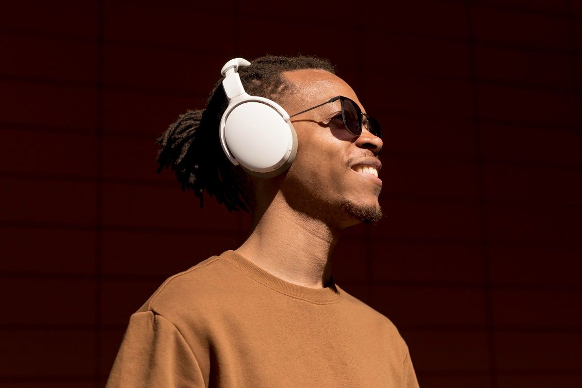 Huawei FreeClip, una joya en forma de auriculares