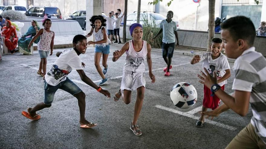 Fiesta para los niños saharauis