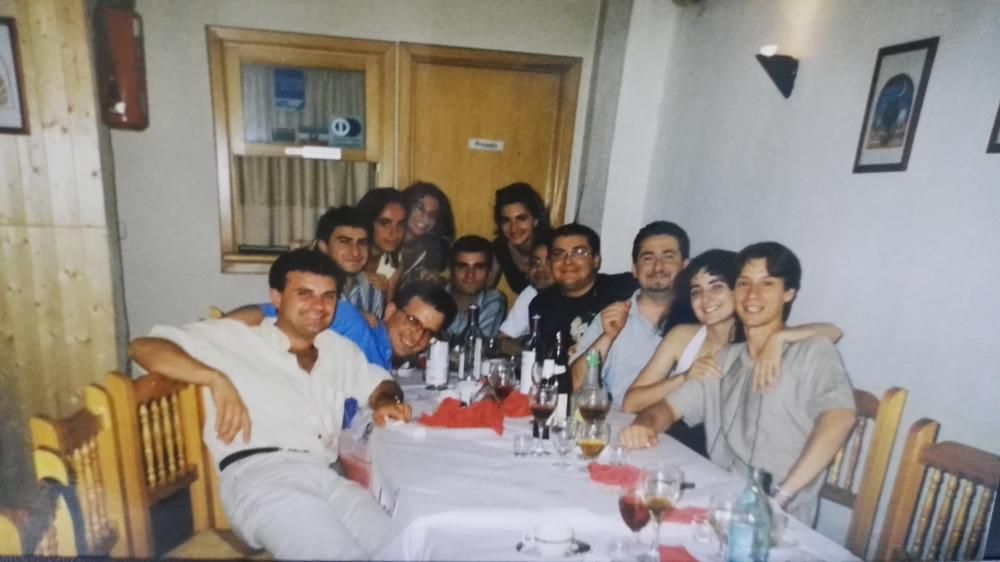 Cena de amiguetes. 30 de julio de 1999.