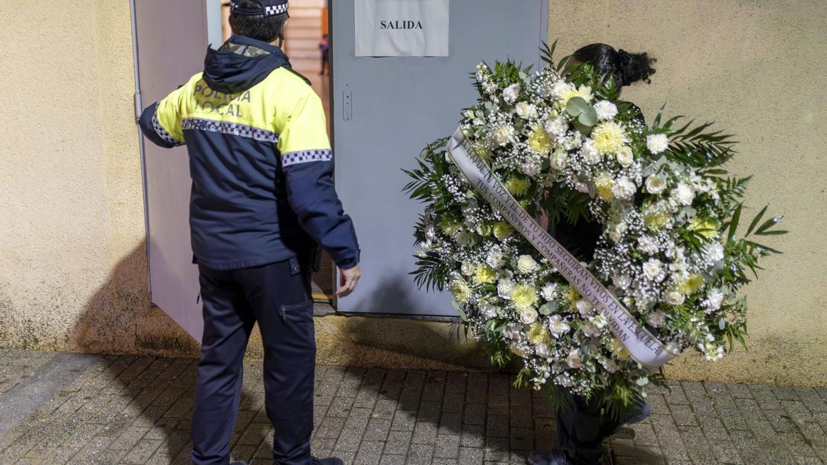 Llegada de los féretros con los restos mortales de la familia Zamorano-Álvarez, a Aljaraque.
