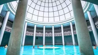 El balneario asturiano que lleva 250 años ligado al poder curativo del agua: arquitectura histórica, manantiales mineromedicinales y una escapada de bienestar