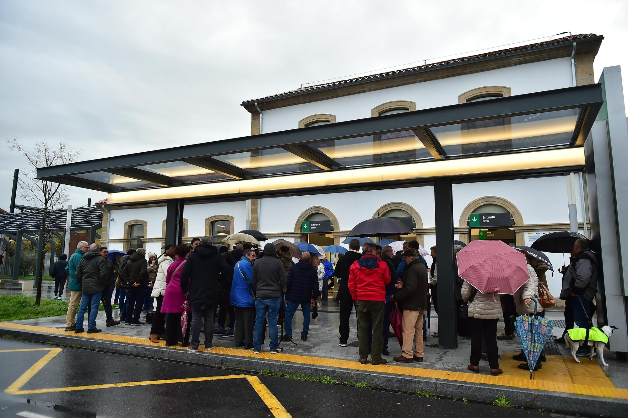 Así ha sido la concentración por el tren en Plasencia
