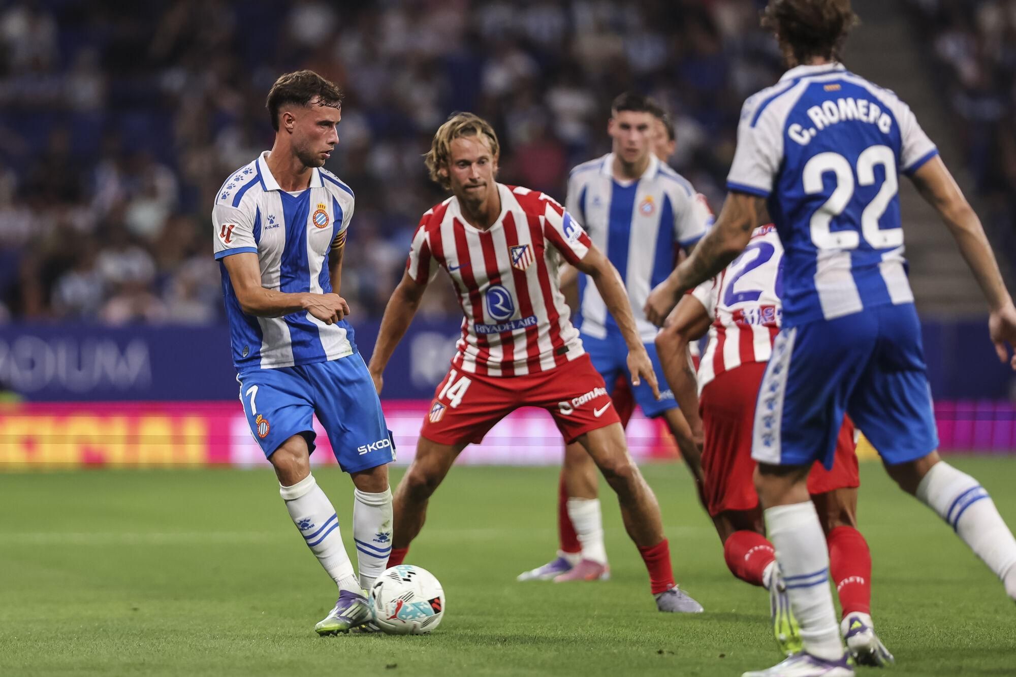 Javi Puado of RCD Espanyol in action during the Spanish league, La Liga EA Sports, football match played between RCD Espanyol and Atletico de Madrid at RCDE Stadium on August 17, 2025 in Cornella, Barcelona, Spain. AFP7 17/08/2025 ONLY FOR USE IN SPAIN. Javier Borrego / AFP7 / Europa Press;2025;SPORT;ZSPORT;SOCCER;ZSOCCER;RCD Espanyol v Atletico de Madrid - La Liga EA Sports;