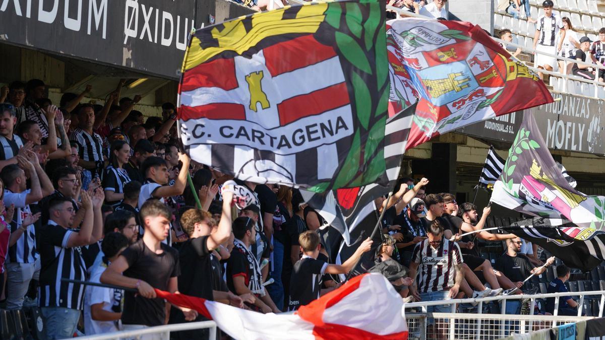 El FC Cartagena lanza su campaña de abonos 2026-2027