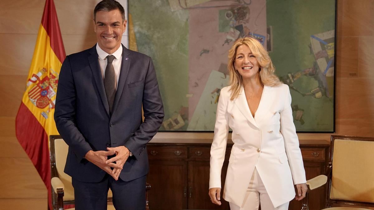 Pedro Sánchez y Yolanda Díaz se reúnen en el Congreso