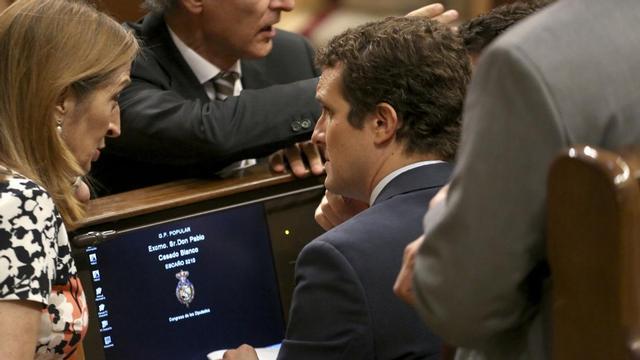 Ana Pastor y Pablo Casado durante la segunda investidura fallida de Sánchez