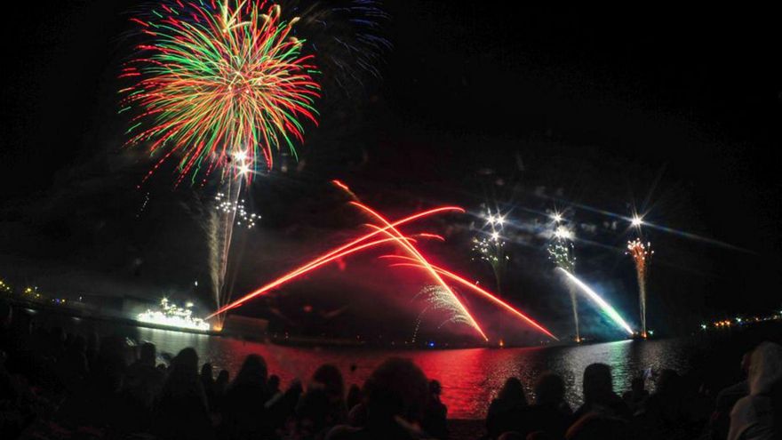 Fuegos artificiales del Combate Naval. | Iñaki Abella