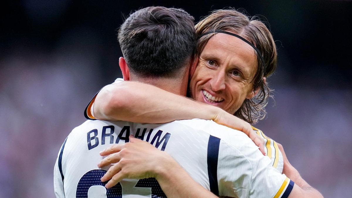 Modric y Brahim celebran el título de Liga