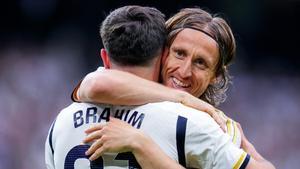 Modric y Brahim celebran el título de Liga