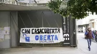 La biblioteca Can Casacuberta de Badalona cerrará por enésima vez para arreglar las goteras y la climatización