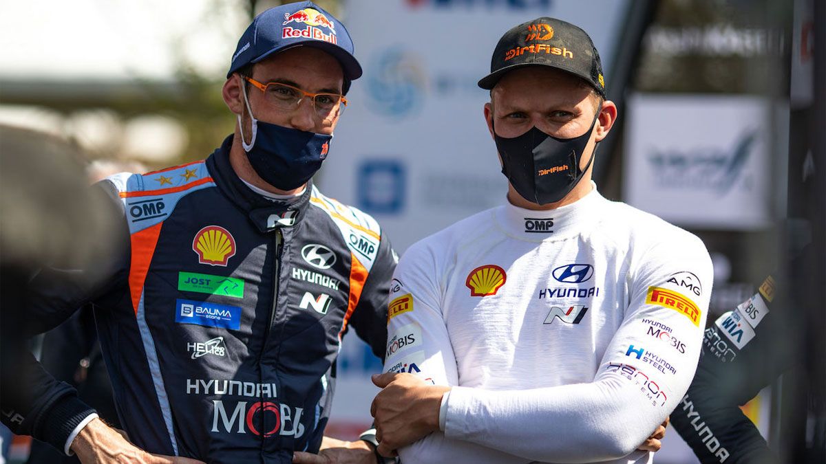 Neuville y Tänak seguirán en Hyundai