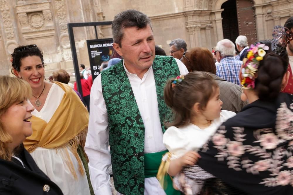 La Petalada más grande de la historia a la Morenica