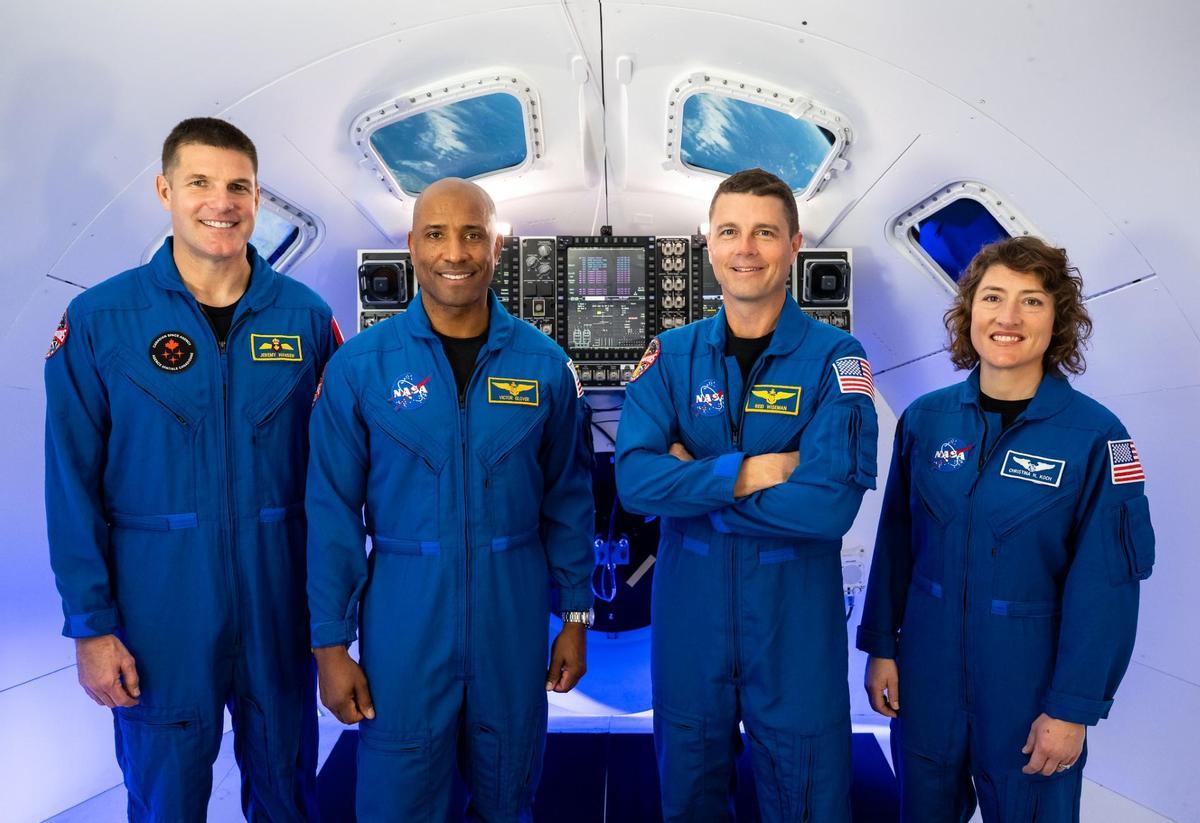 La tripulación de la misión Artemis II de la NASA. De izquierda a derecha: Jeremy Hansen, Victor Glover, Reid Wiseman y Christina Hammock Koch.