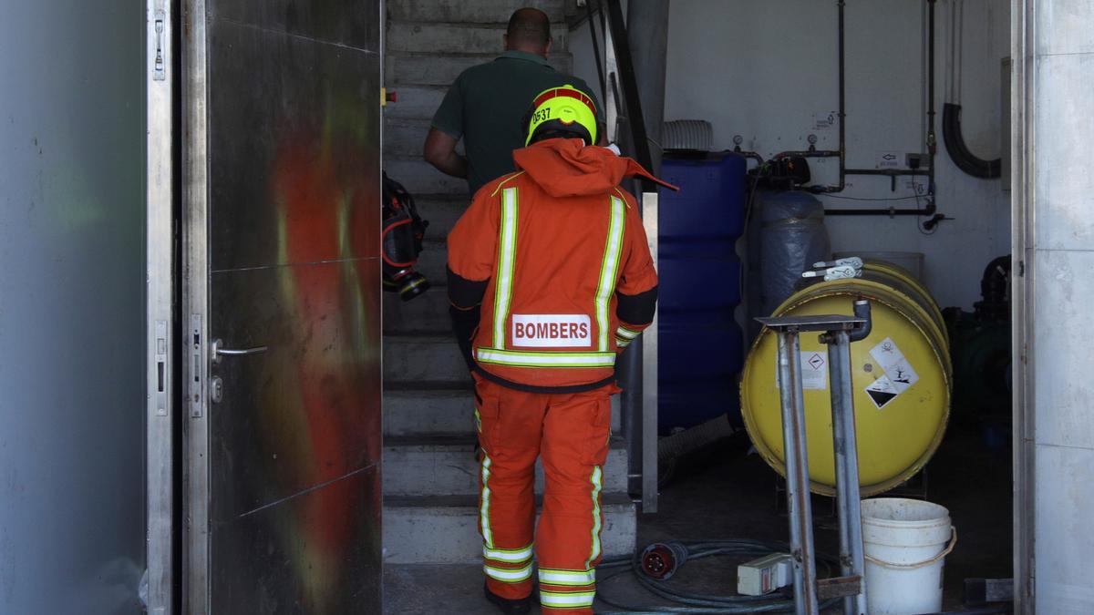 Dos heridos por una fuga de amoniaco en el Puerto de Gandia