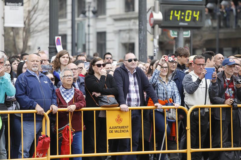 Búscate en la mascletà del 10 de marzo