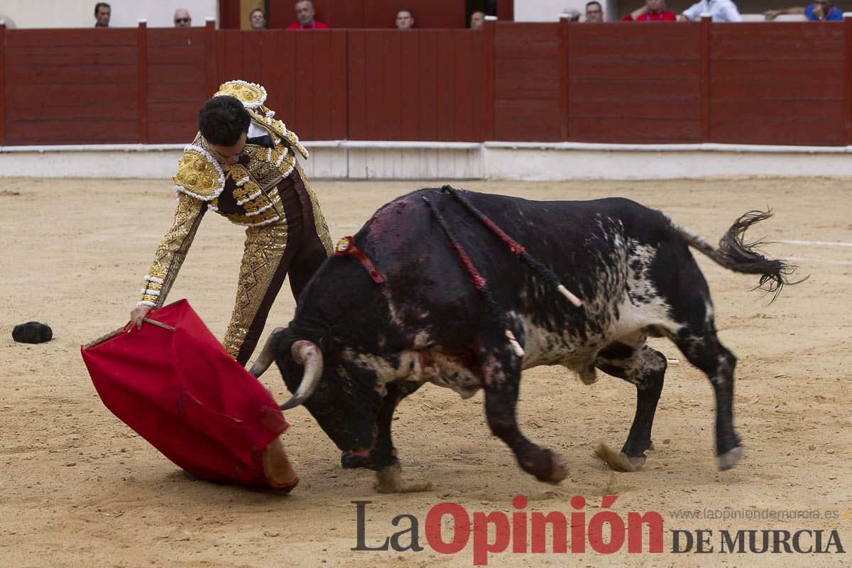 Tarde histórica en Abarán con la alternativa de José María Trigueros y el indulto de Tomás Rufo, junto a Castella salieron a hombros