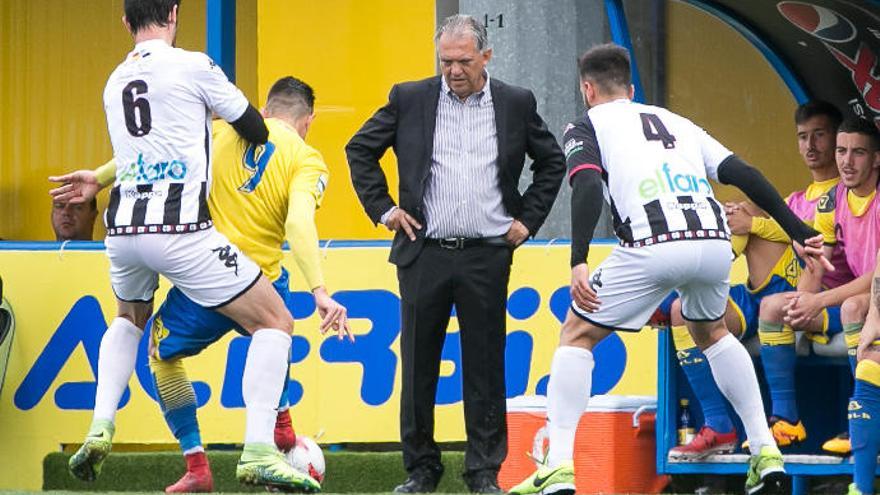 Juan Manuel Rodríguez: &quot;El mérito es de los jugadores; su trabajo ha sido encomiable&quot;