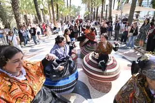 Albacete llega a Alicante con una jornada de folklore y gastronomía