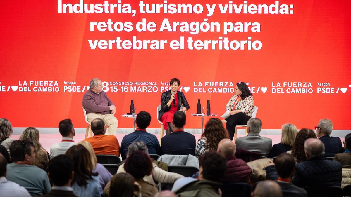 Jordi Hereu e Isabel Rodríguez, esta tarde en el acto del PSOE Aragón en Zaragoza.