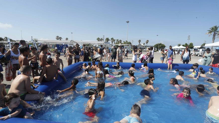 La Fiesta del Agua de Global Omnium y Tuawa en la Marina de València