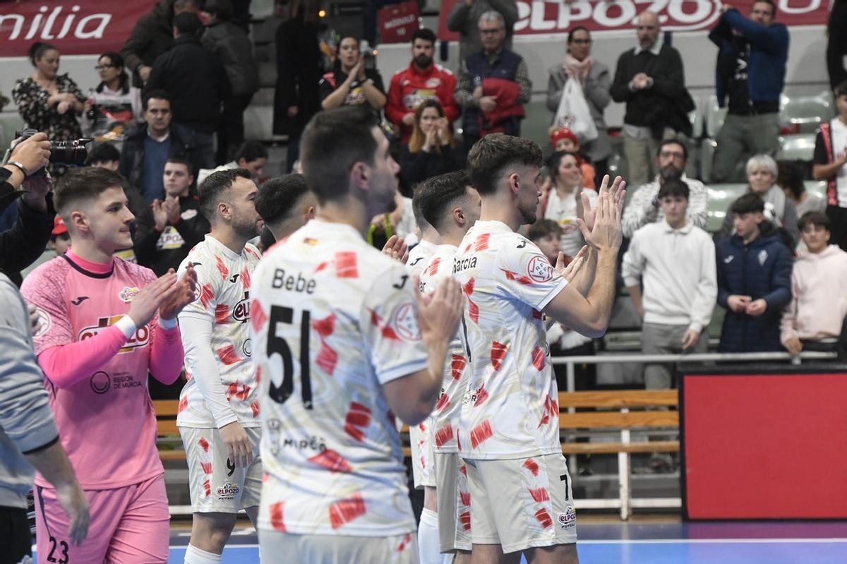 Las imágenes del empate entre El Pozo y el Barça