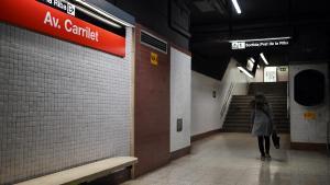 Sense servei a la línia 1 de metro entre Carrilet i Hospital de Bellvitge per una avaria a les agulles