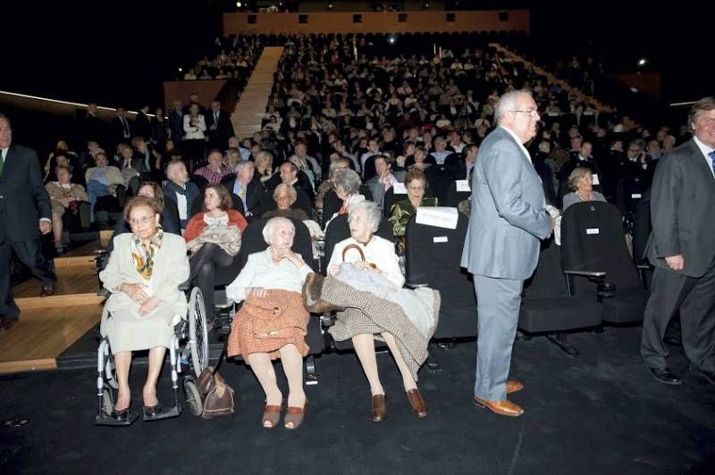 Fotogalería: 50 aniversario del Estadio Miralbueno "El Olivar"