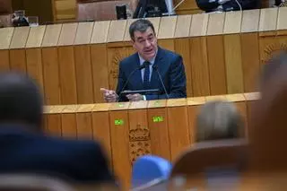 Las familias gallegas podrán matricular a sus hijos desde el móvil en colegios e institutos