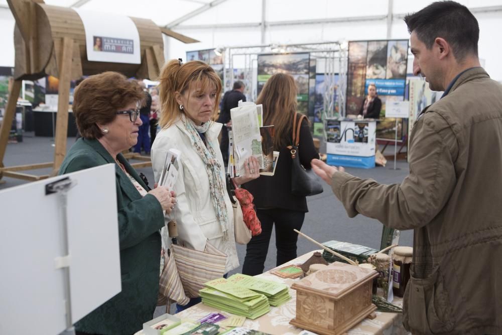 Inauguración de la feria de turismo minero en el pozo Sotón de Hunosa