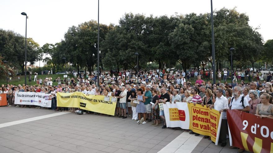 El mundo de la cultura se vuelca en Torrent por el cambio de nombre del Auditori