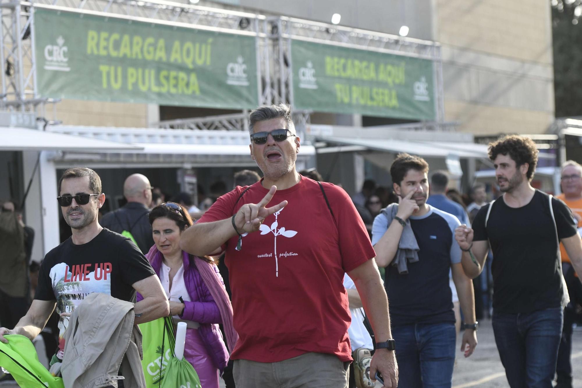 Actuación de Niña Polaca y ambiente en el Warm Up (III)